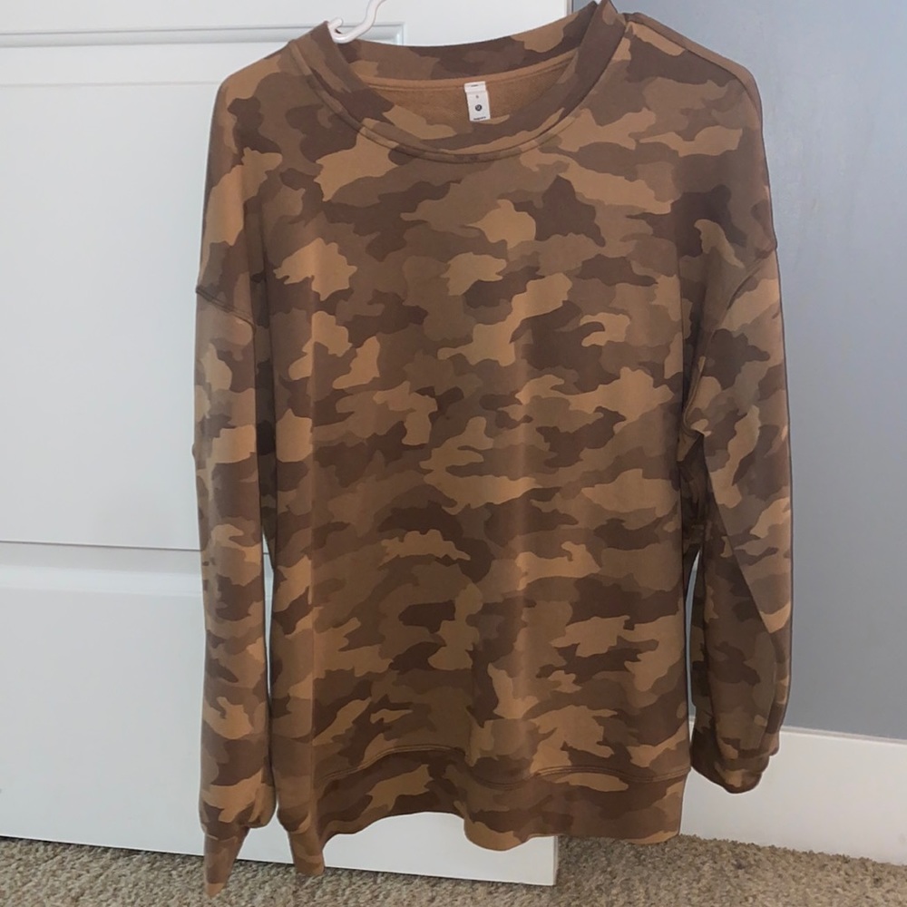 crewneck